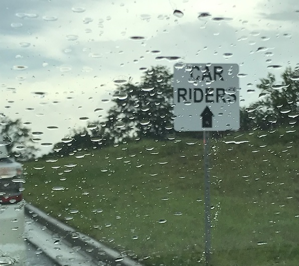 Picture of a car rider sign